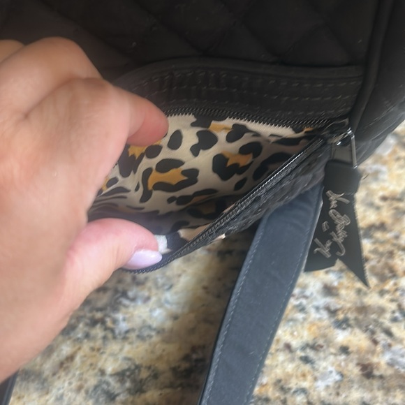Vera Bradley Black Quilted Crossbody Bag - Picture 4 of 6
